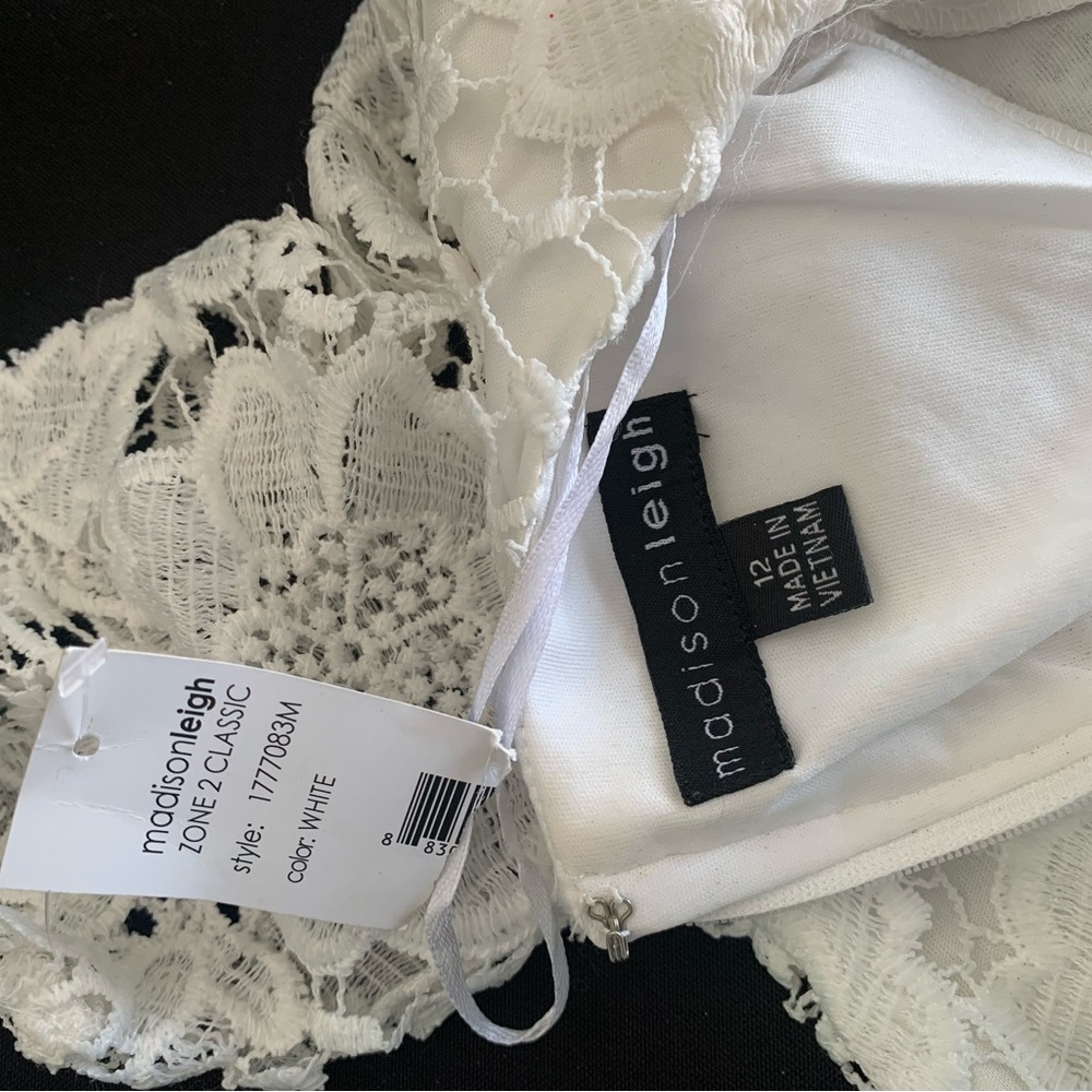 Madison Leigh White Dress - Picture 7 of 12